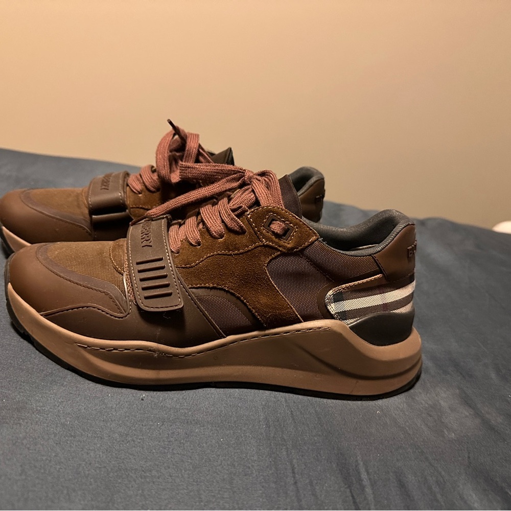 Burberry trainer sneaker